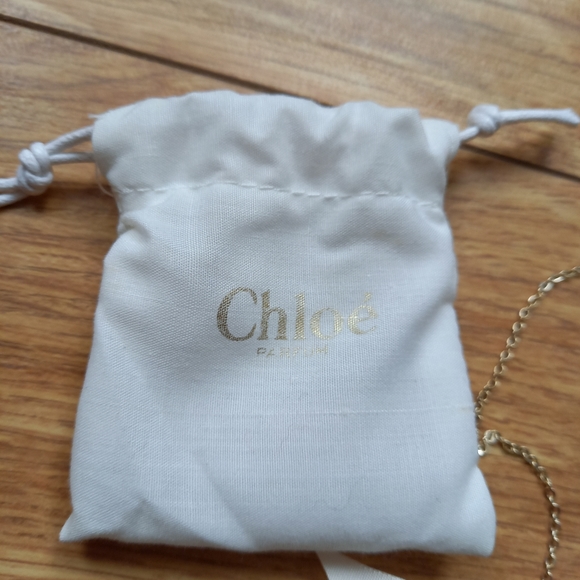 Chloe pendant necklace solid perfume bottle - Picture 4 of 4